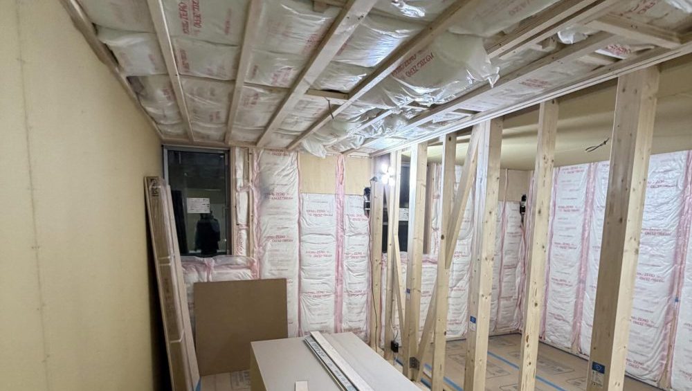 八尾市　断熱材施工